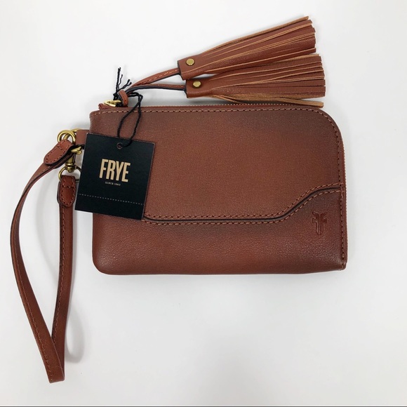 Frye NWT Paige Leather Wristlet Cognac Brown - Picture 2 of 8